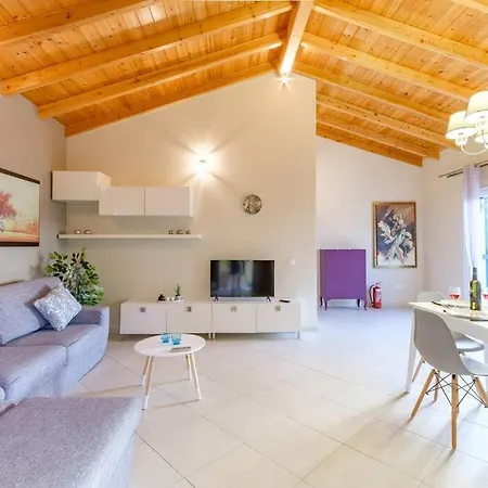 Lotza Estate 2 Διαμέρισμα